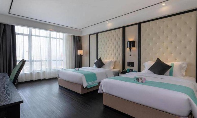 Hongmei Hotel | 60 m² Hotel ∙ 2 bedrooms ∙ 3 guests