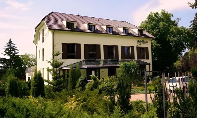 Ricany Hotel | 60 m² Hotel ∙ 4 guests