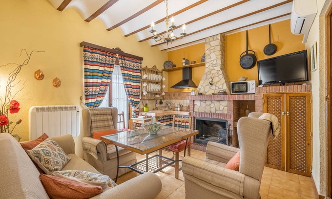 Hinojares House | 60 m² House ∙ 2 bedrooms ∙ 4 guests