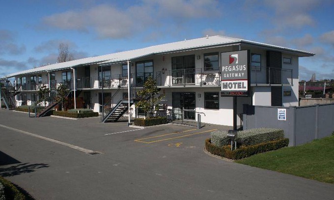 Woodend Apartment | 60 m² Serviced apartment ∙ 2 bedrooms ∙ 10 guests
