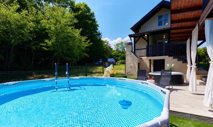 Kraljevec Sesvetski House | 61 m² House ∙ 2 bedrooms ∙ 4 guests