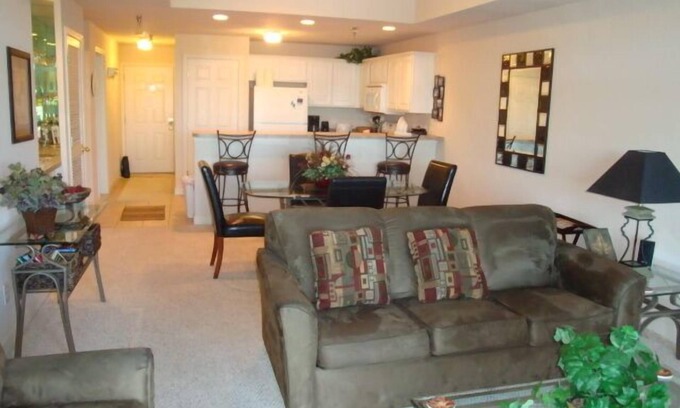 Osage Beach Condo | 6105 Towers! Quiet! Elevators, indoor pool. Oct-May Travel Nurses welcome!