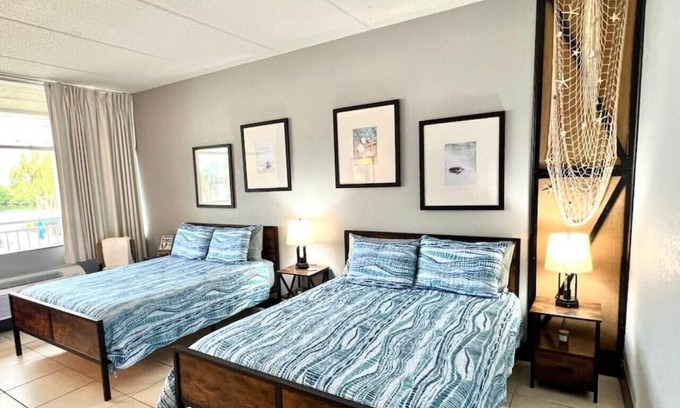 Ruskin Condo | 617 Canal and Poolview - Little Harbor Beach Resort!