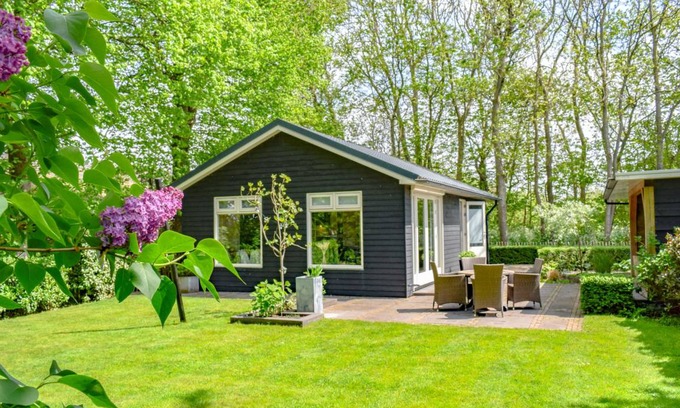 Heiloo House | 62 m² House ∙ 2 bedrooms ∙ 4 guests