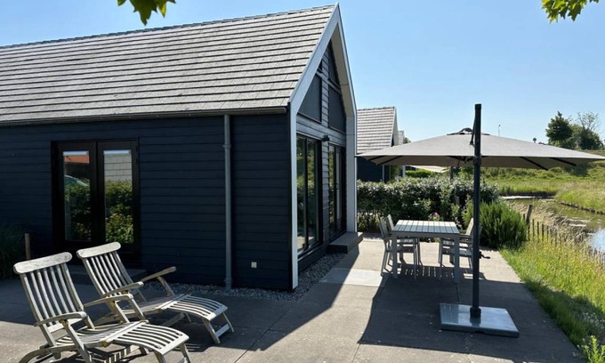 Kattendijke House | 62 m² House ∙ 2 bedrooms ∙ 4 guests