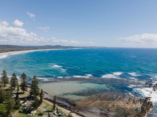 Brooms Head House | 63 Ocean Road, Brooms Head