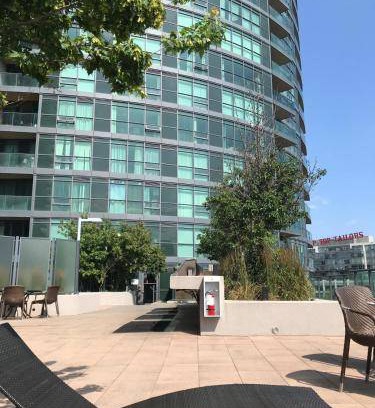 Fort York Apartment | 64 m² Apartment ∙ 1 bedroom ∙ 2 guests