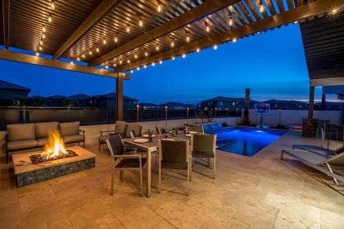 Santa Clara House | 65-66 | 2 Connected Homes in Ocotillo Springs with Private Pool