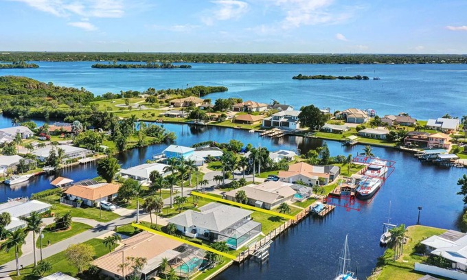 Punta Gorda Boat Rental | 65' Houseboat Motor Yacht on 165' Private Canal support InclusiveInc.org