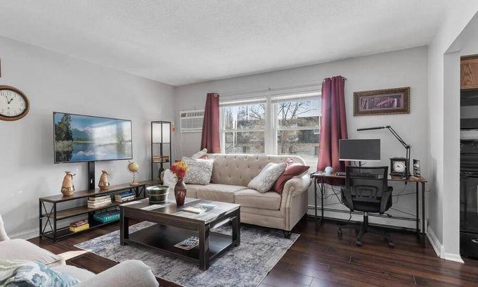 Spring Lake Park Apartment | 65 m² Apartment ∙ 2 bedrooms ∙ 4 guests