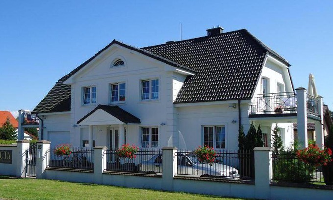 Rowy Apartment | 65 m² Apartment ∙ 2 bedrooms ∙ 6 guests