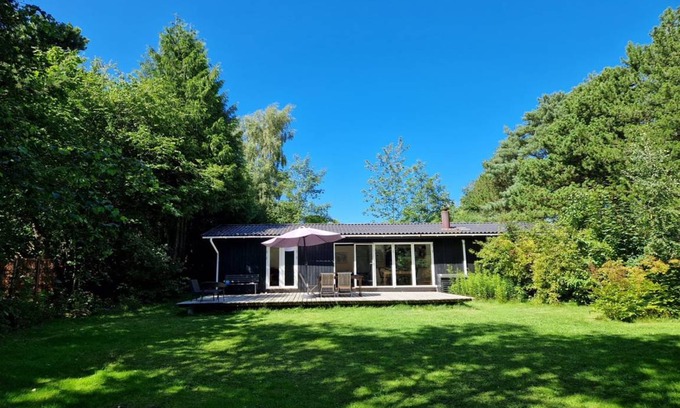 Smidstrup Strand House | 65 m² House ∙ 3 bedrooms ∙ 6 guests