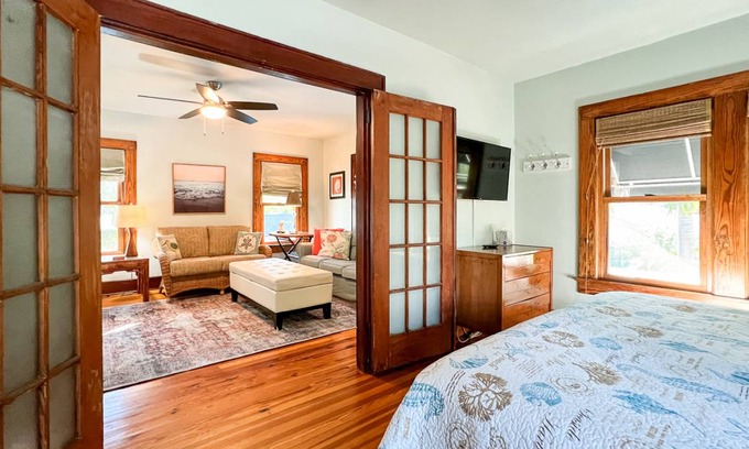 Gulfport House | 65 m² House ∙ 1 bedroom ∙ 4 guests
