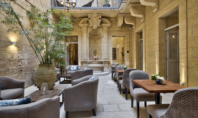 Valletta Hotel | 66 Saint Pauls & Spa