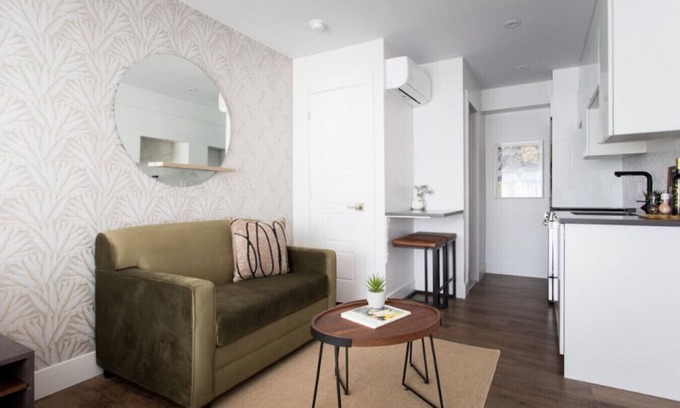 Mile-Ex Apartment | 6768 - 204 · Sunny Green Palms Mini Studio by Denstays