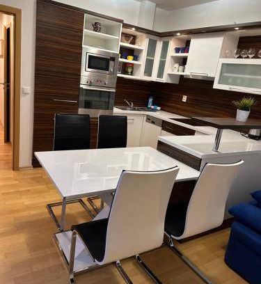 Brno Apartment | 68 m² Apartment ∙ 2 bedrooms ∙ 5 guests
