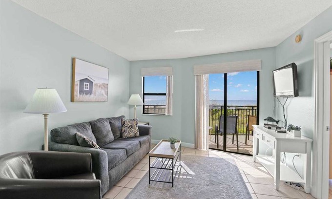 Belle Vista Condo | 68 m² Condo ∙ 2 bedrooms ∙ 6 guests