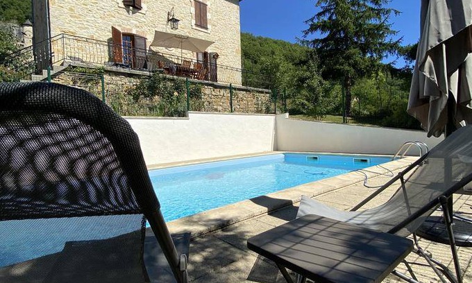 Larroque-Toirac House | 68 m² Gîte ∙ 2 bedrooms ∙ 4 guests