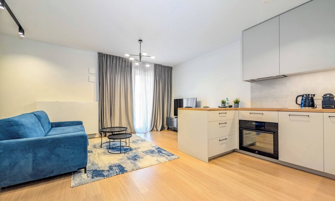 Srodmiescie Apartment | 6th Floor Studio with the River View