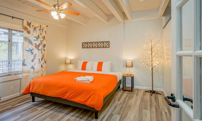 Sawmill Area Apartment | #7: 2bd/1.5ba, Newly Remodeled, Walk to Old Town