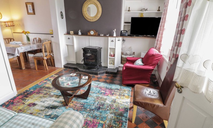 Foxford Cottage | 7 Aikenhead Terrace