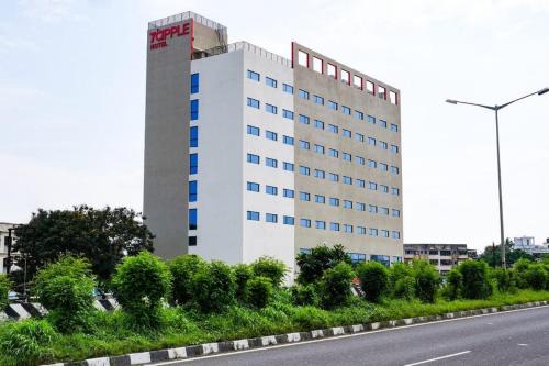 Nashik Hotel | 7 Apple Hotel Nashik
