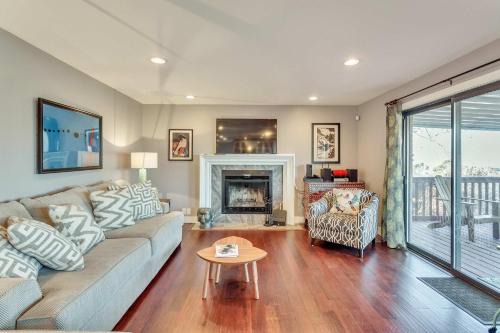 Cottonwood Heights House | 7-Bedroom Home by the Mountains