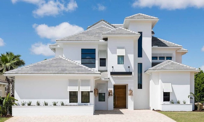 Reunion House | 7 Bedroom Luxury Home - Beautiful Pool & Amazing Theme Rooms - Reunion Resort