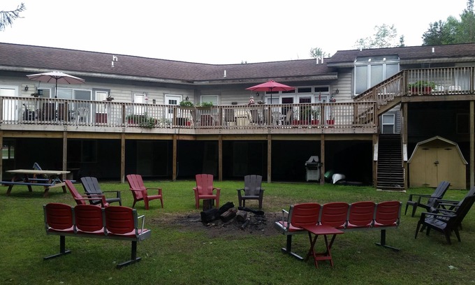 Norton Shores Apartment | 7 Bedrooms/3 Baths Apartment ~ On 5 Acres AC, WIFI, Pond For Fishing, Firepit