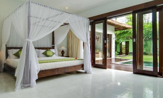 Dyanapura Villa | 7 bedrooms, 3 villas, 3 private pools, central seminyak, cleaning staff