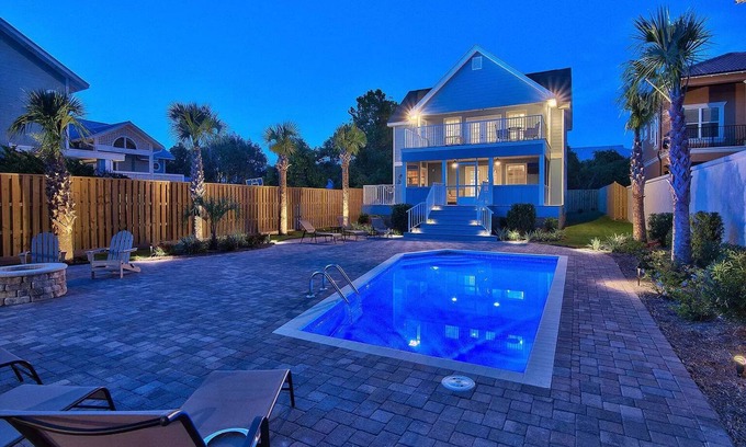 Crystal Beach House | 7 BR, Gulf Views, Across From Beach, Movie Theater, Pool/Spa, Discount Golf Cart