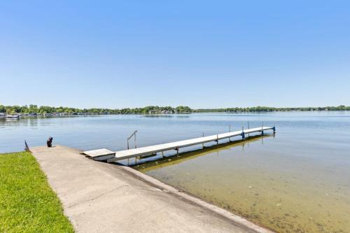 Chippewa Lake House | 7 Cabins on Chippewa Lake
