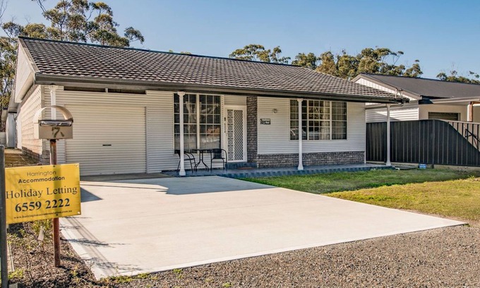 Harrington House | 7 Crowdy Street, Harrington