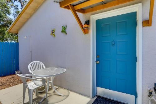 Pinellas Park Apartment | 7 Mi to Beach Pinellas Park Studio with Patio