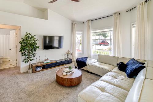 Boise House | 7 Mi to Dtwn Charming Retreat with Yard in Boise