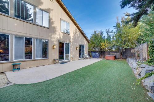 Northwest Reno House | 7 Miles to Downtown Reno with Hot Tub Cozy Getaway