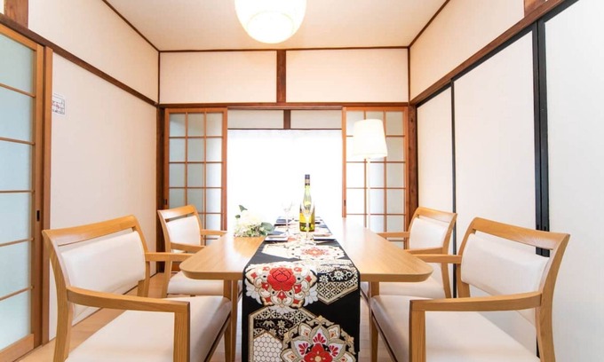 Yokkaichi House | 7 minutes walk from Kintetsu Yokkaichi Station Accommodates 6 people Rent a house in the center of/Yokkaichi Mie
