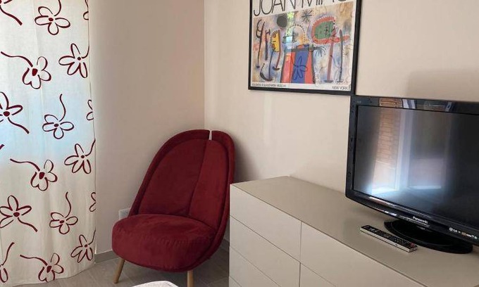 Zona LIII Tomba di Nerone Apartment | 70 m² Apartment ∙ 2 bedrooms ∙ 6 guests