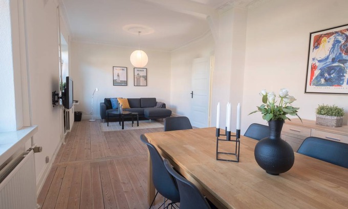 Aalborg Apartment | 70 m² Apartment ∙ 1 bedroom ∙ 2 guests