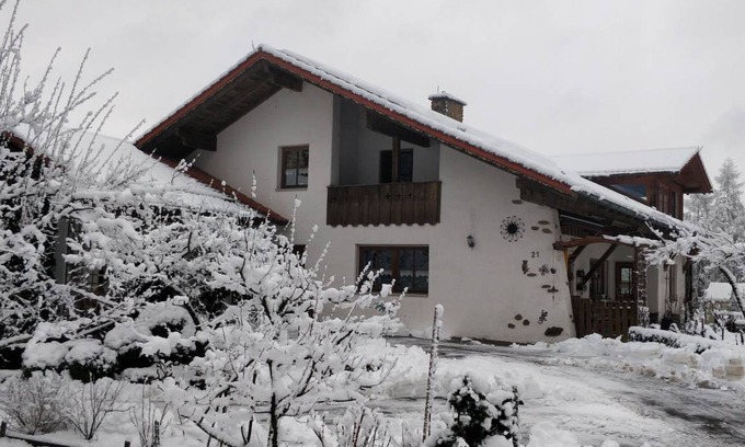 Regen Apartment | 70 m² Apartment ∙ 1 bedroom ∙ 4 guests