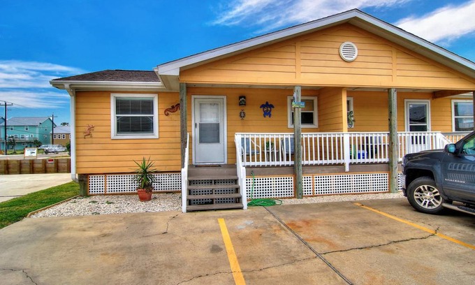 Port Aransas Condo | 70 m² Condo ∙ 2 bedrooms ∙ 6 guests