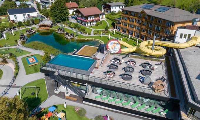 Buchau Hotel | 70 m² Hotel ∙ 3 bedrooms ∙ 2 guests