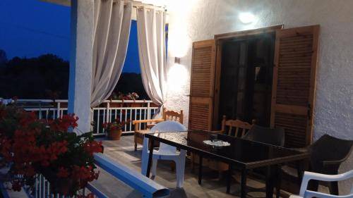Olympiada House | 70 m² House ∙ 2 bedrooms ∙ 5 guests