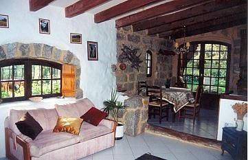 Sartene House | 70 m² House ∙ 2 bedrooms ∙ 4 guests