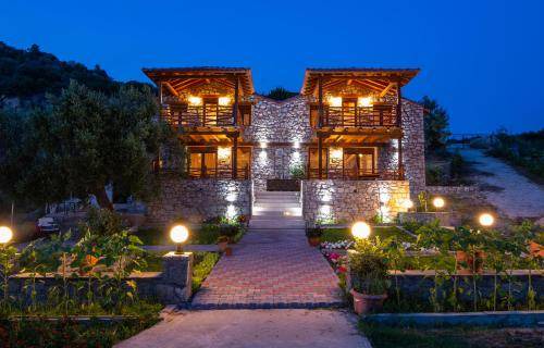Toroni House | 70 m² House ∙ 2 bedrooms ∙ 5 guests
