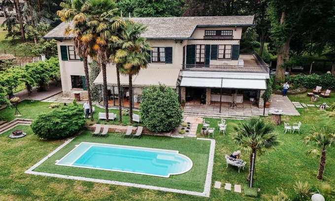 Sirtori House | 700 m² House ∙ 6 bedrooms ∙ 11 guests