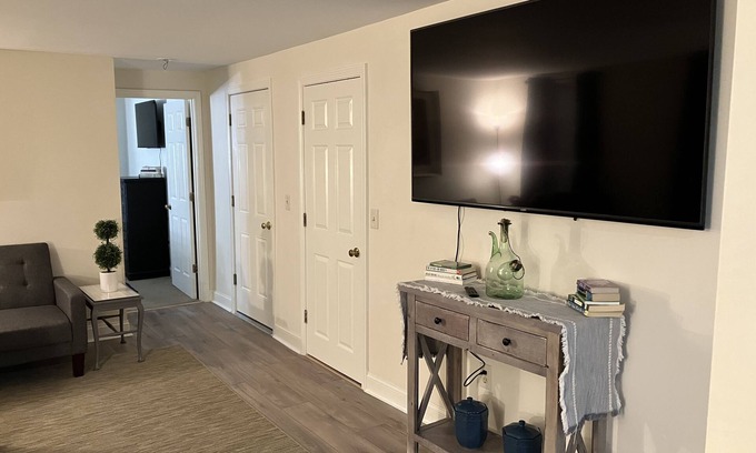 Dover Apartment | 70in TV! Free Parking Downtown!