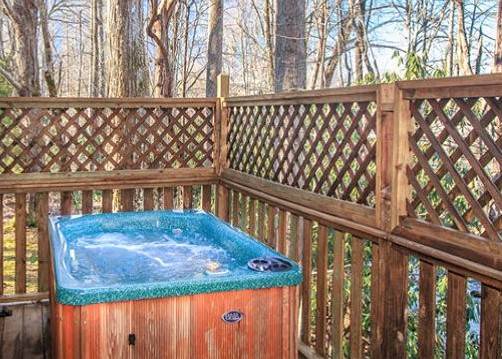 Rocky Grove Cabin | 71 m² Cabin ∙ 1 bedroom ∙ 4 guests