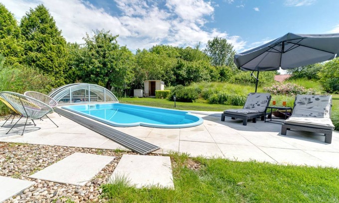 Krzyki Apartment | 72 m² Apartment ∙ 2 bedrooms ∙ 4 guests