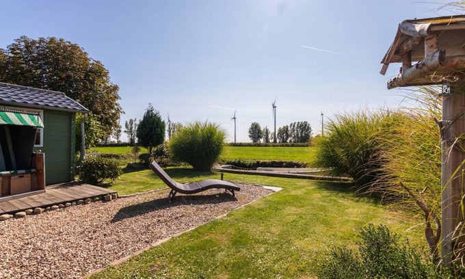 Emden House | 72 m² House ∙ 1 bedroom ∙ 3 guests